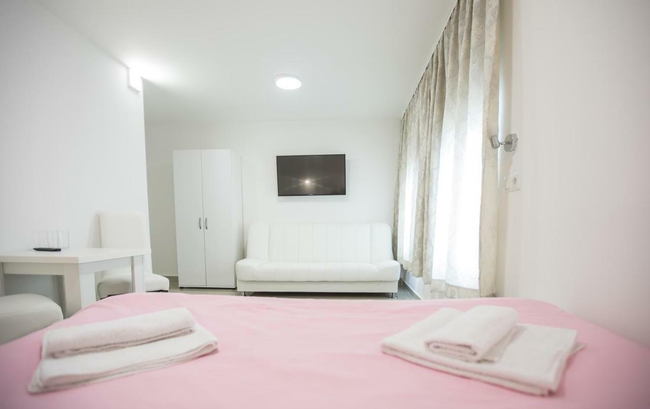 Pansion Kipovi Bed & Breakfast Tuzla Ngoại thất bức ảnh