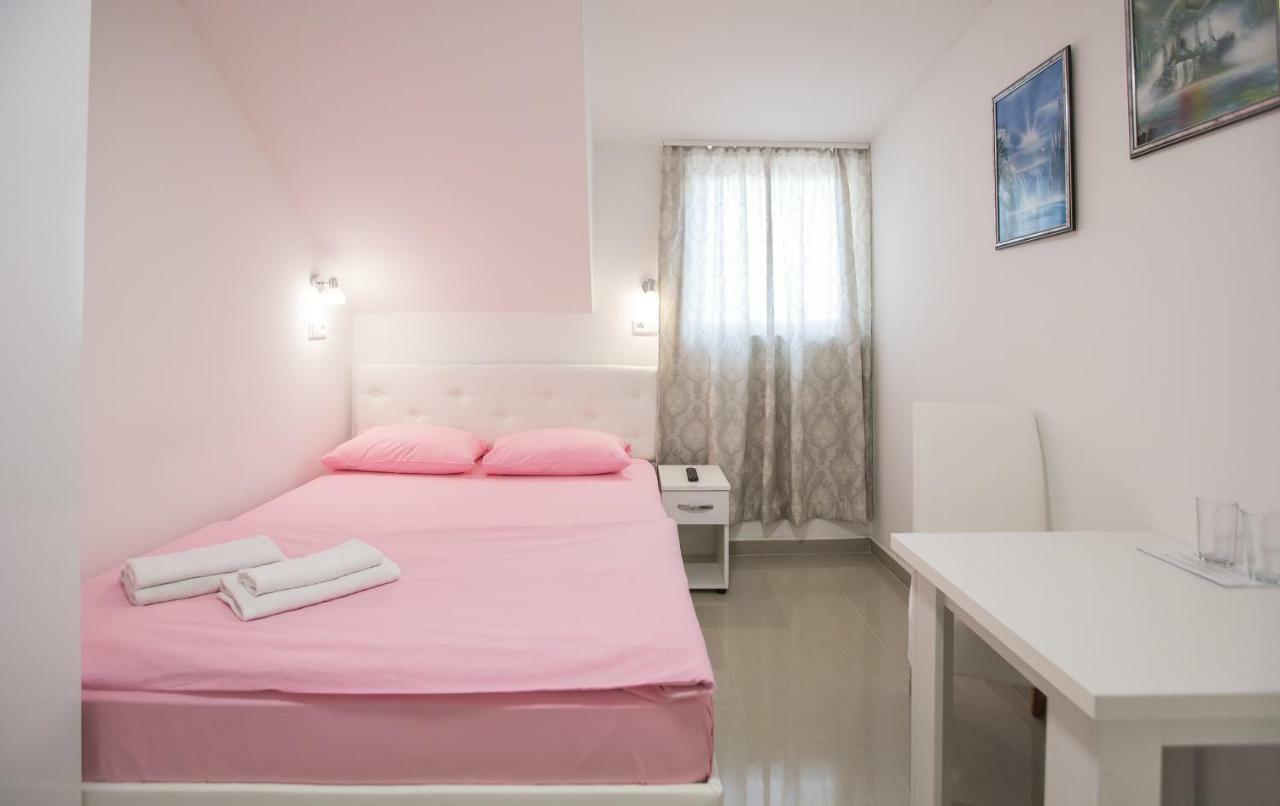 Pansion Kipovi Bed & Breakfast Tuzla Ngoại thất bức ảnh
